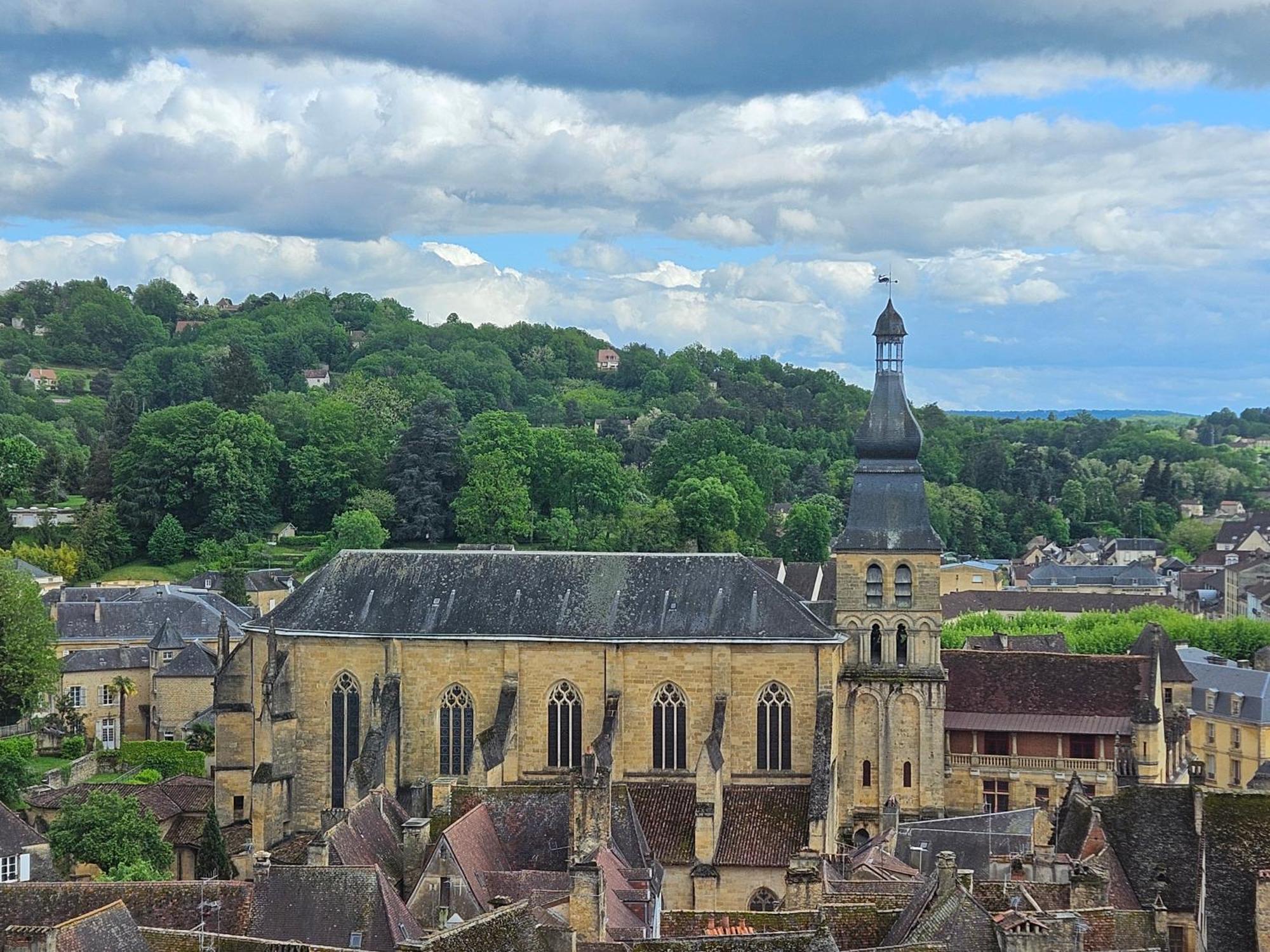 La Maison Valentin Au Coeur De La Cite Medievale ซาร์ลา-ลา-กาเนดา ภายนอก รูปภาพ